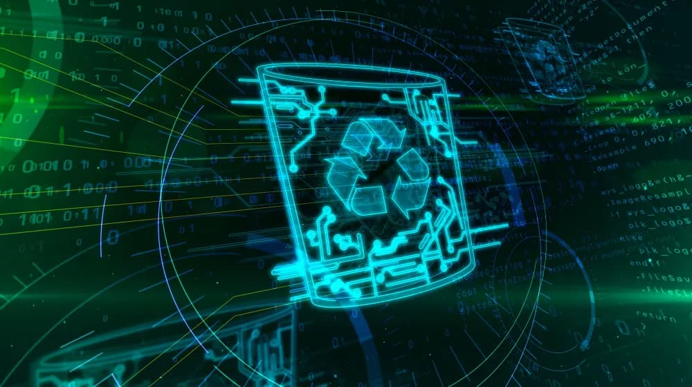 plano de una batería de teléfono con el símbolo de reciclaje