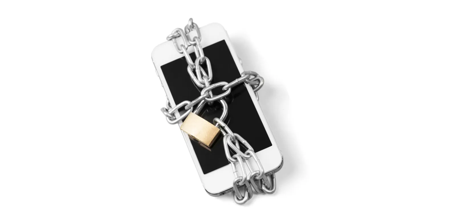 teléfono con una cadena con candado